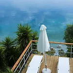 Penelope's Blue Sea Front Residenses 아파트