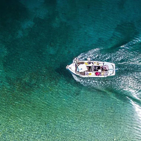 Penelope's Blue Sea Front Residenses Apartament *